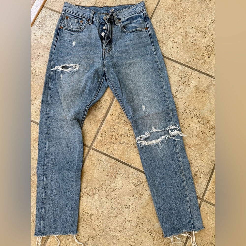 Levi's 501 Light Blue Denim Jeans